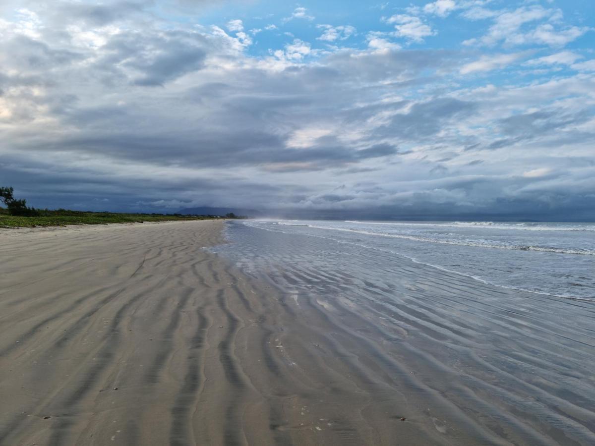 Apartamento Vista Mar - Pe Na Areia Cabo Frio Exteriör bild